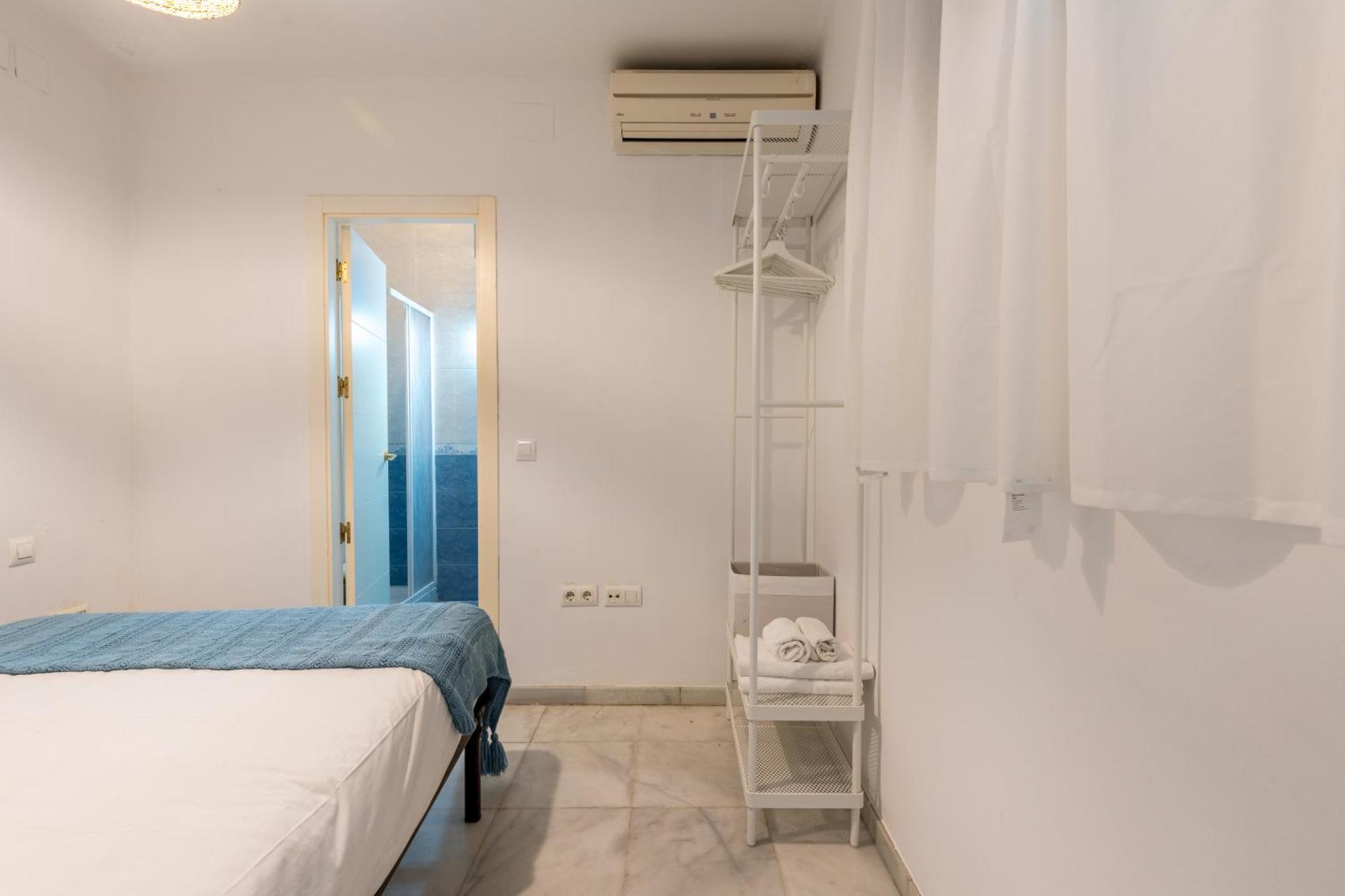 Holi-Rent Matahacas Apartment Sevilla Bagian luar foto