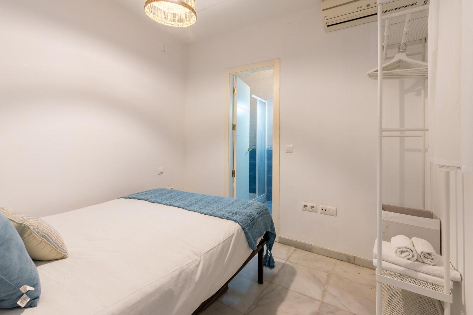 Holi-Rent Matahacas Apartment Sevilla Bagian luar foto