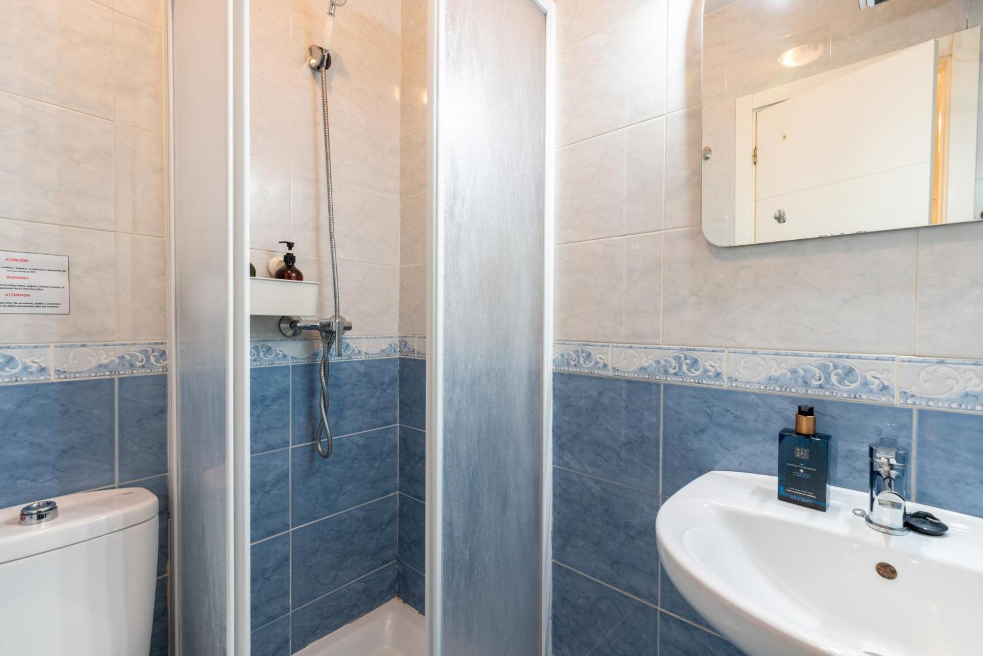 Holi-Rent Matahacas Apartment Sevilla Bagian luar foto